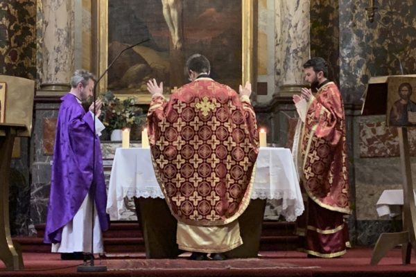 F102D645-2BDB-452B-B8CC-45E3E2E8281A